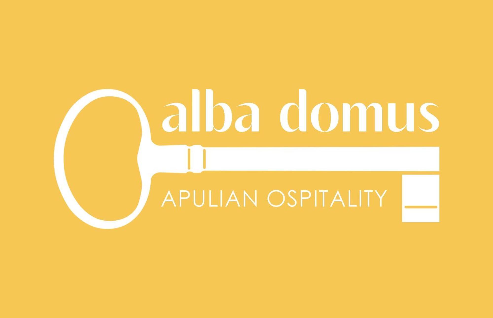 コンヴェルサーノ Alba Domusヴィラ エクステリア 写真